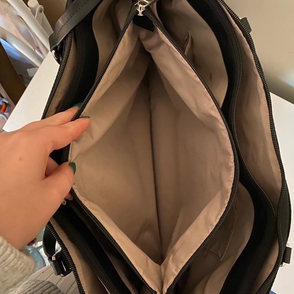 Tumi Tote Bag | Black Business Tote - Picture 5 of 8